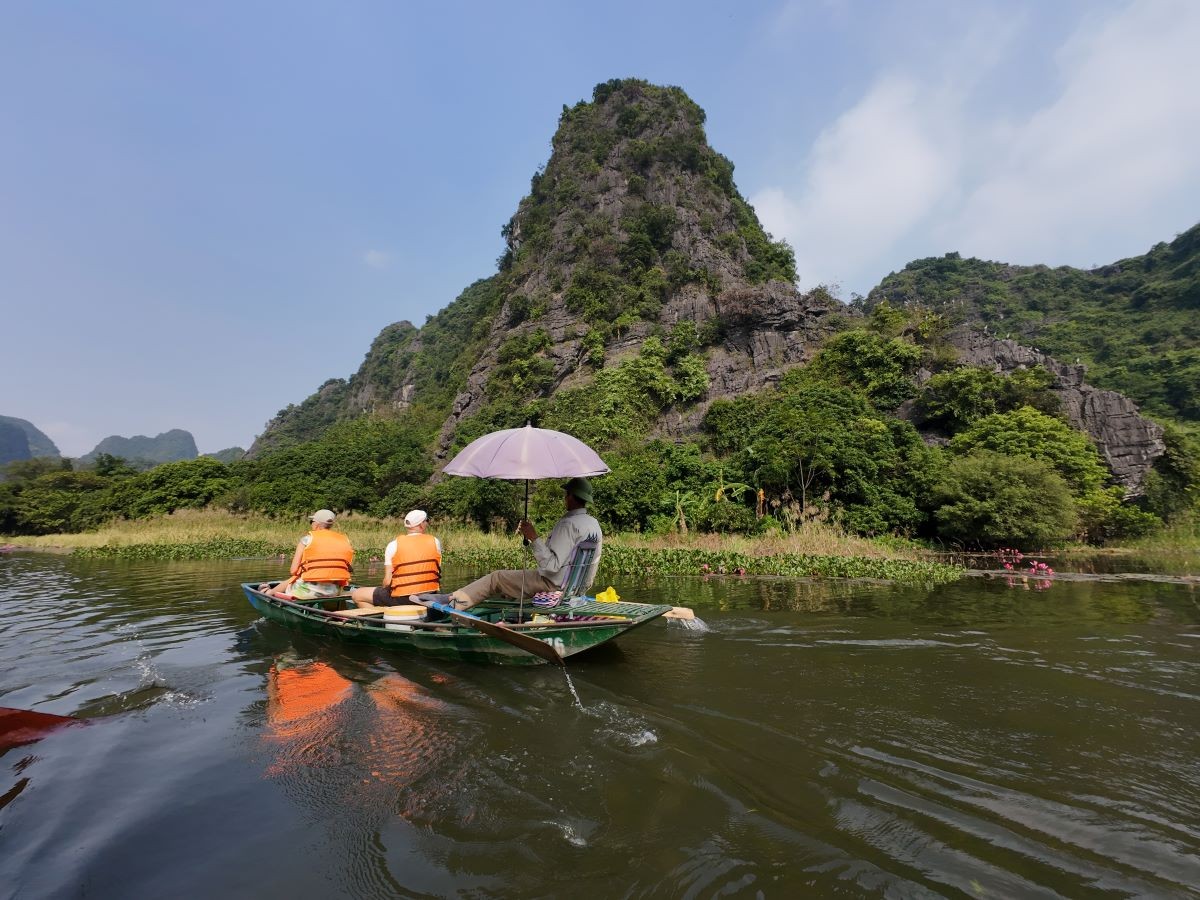 Hoa Lu Tam Coc Mua Cave Tour for Halong Cruise Passengers