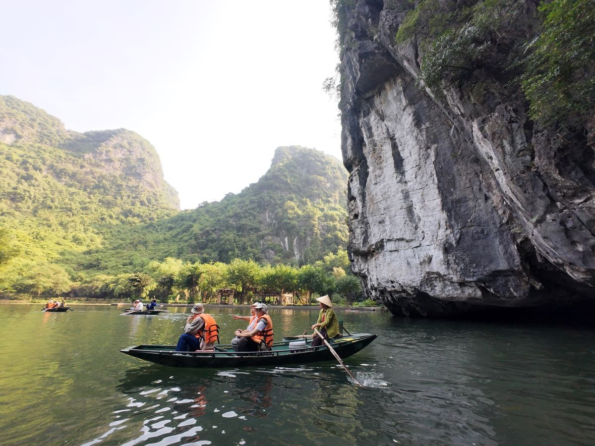 Tam Coc Ninh Binh Gotoday (41)